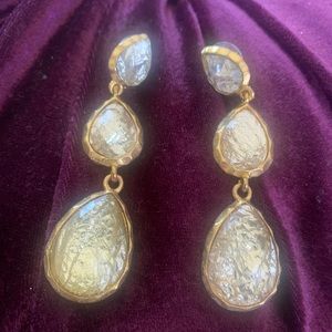 🌹 3/$15 Simply elegant dangle earrings